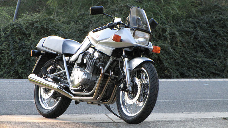 Suzuki Katana 1100