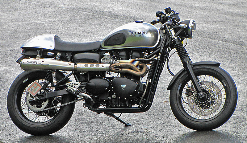 Triumph cafe racer