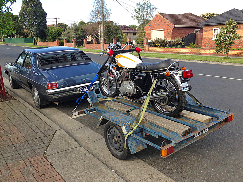 triumph t160 holden kingswood