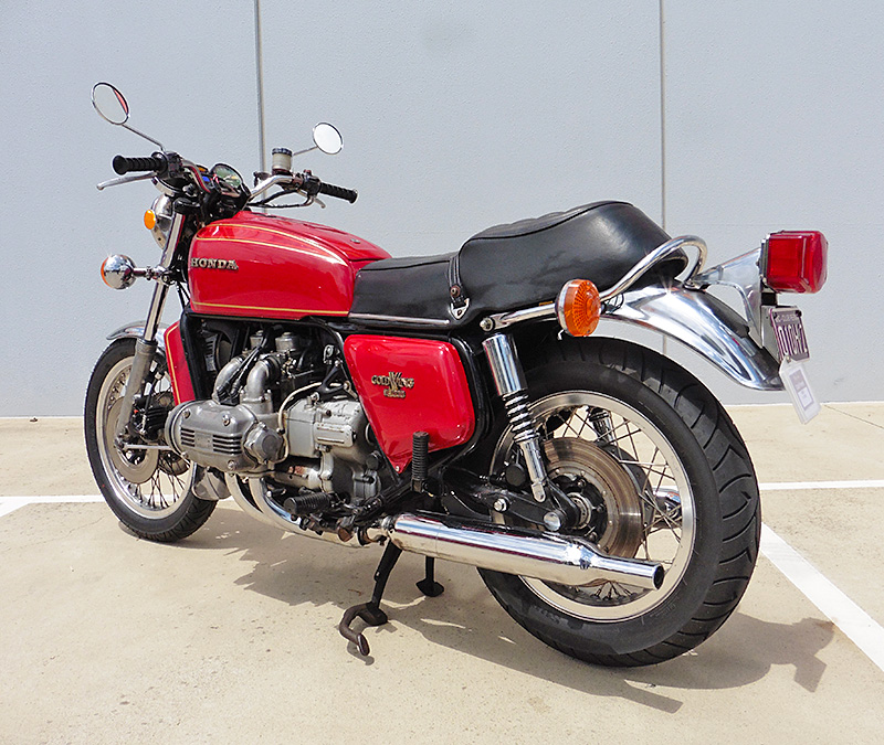 Honda
                GL1000 GoldWing 1975