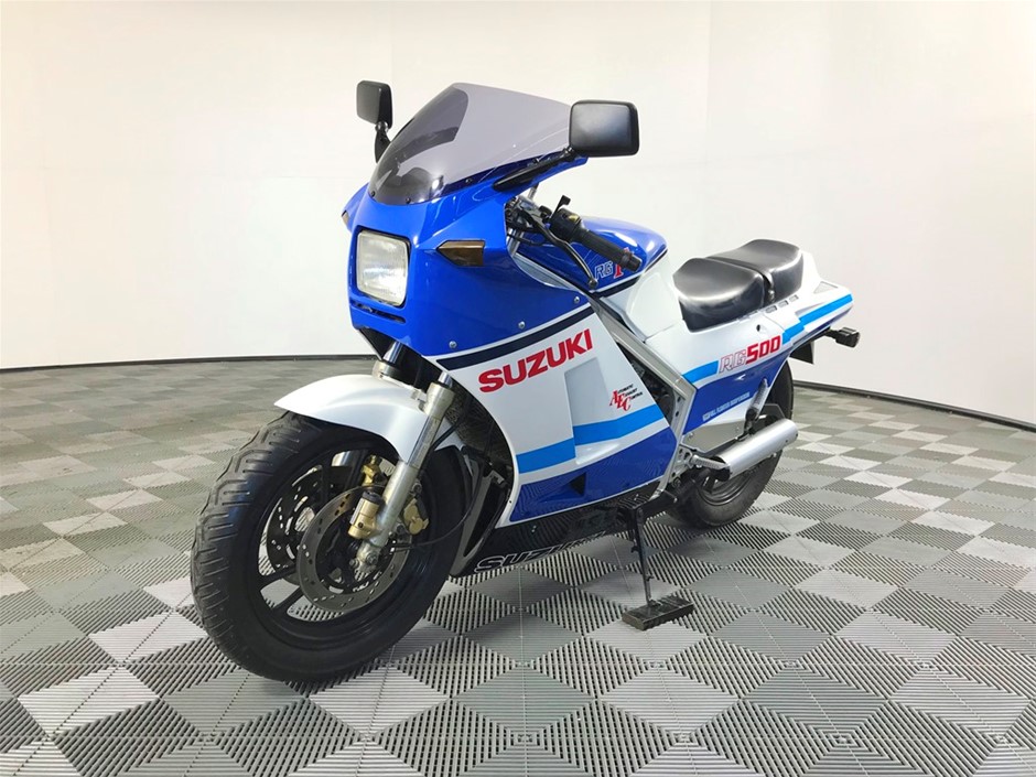 Suzuki RG500