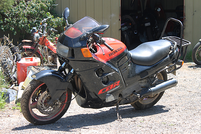 Honda CBR1000F hurricane