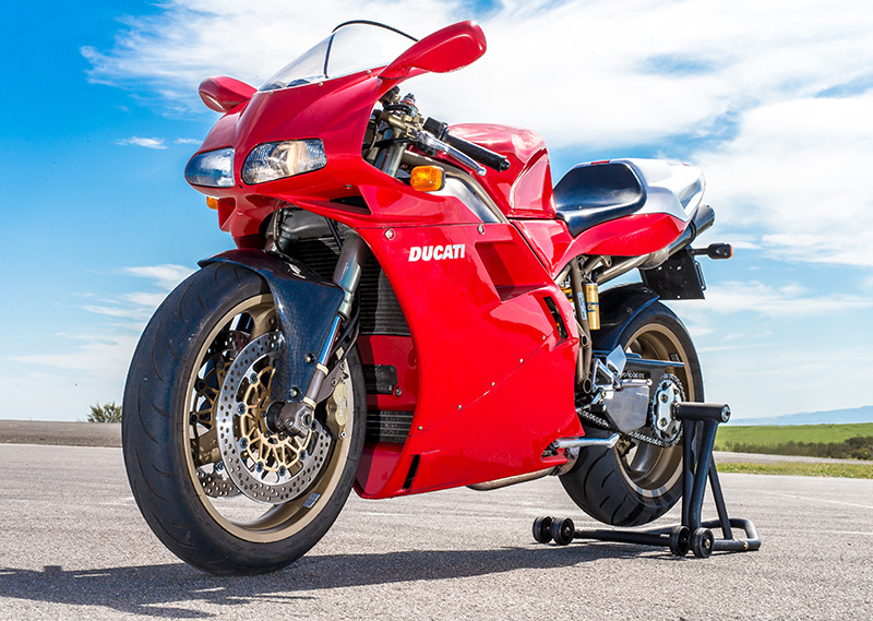 Ducati 916