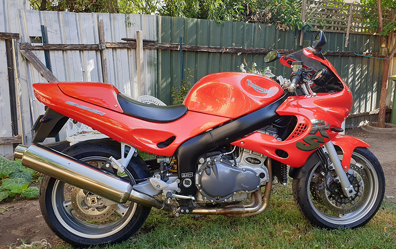 Triumph Sprint RS