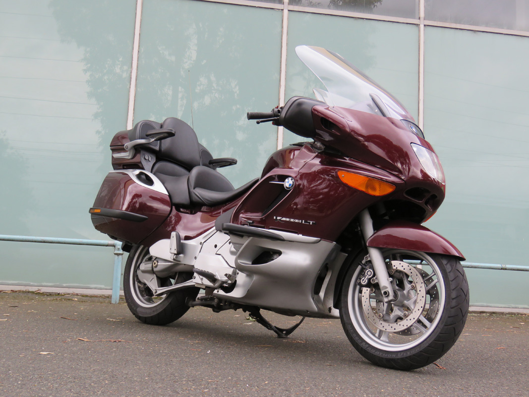 BMW
              K1200LT