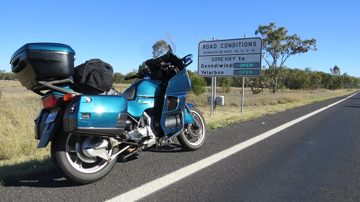 BMW
                  K1100LT