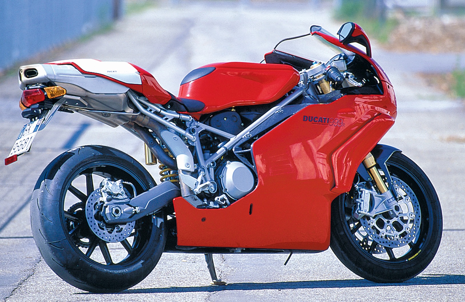 Ducati 999R