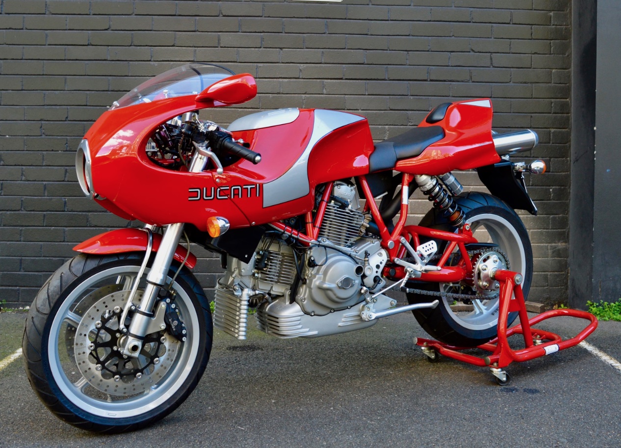 ducati
              mh900e