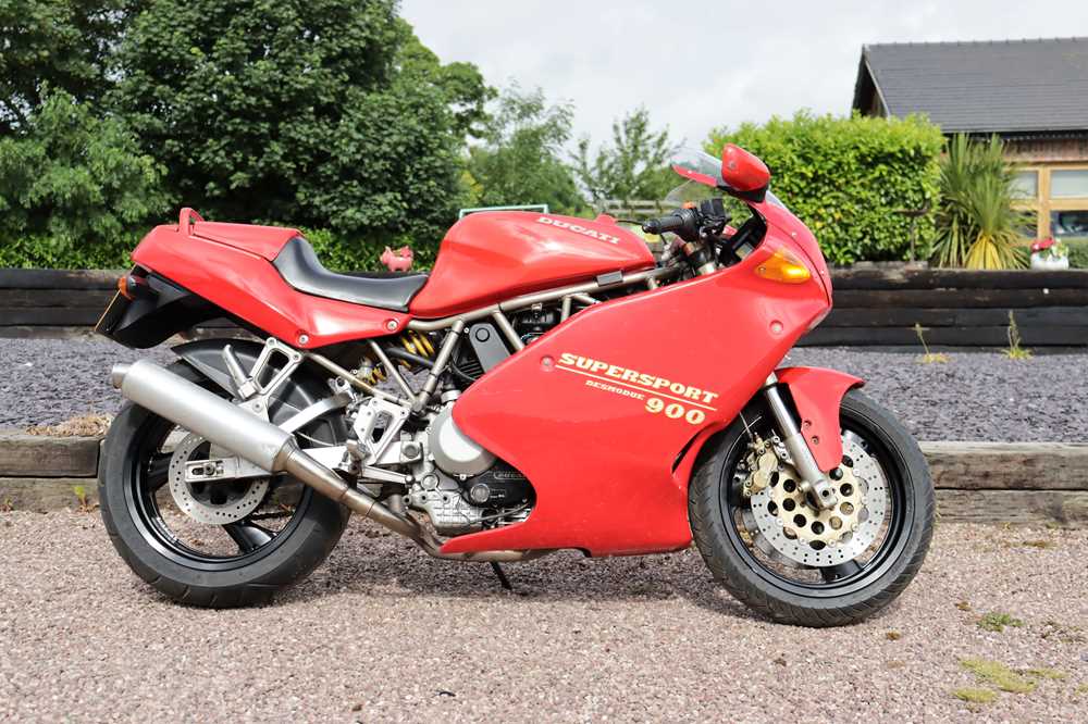ducati 900ss