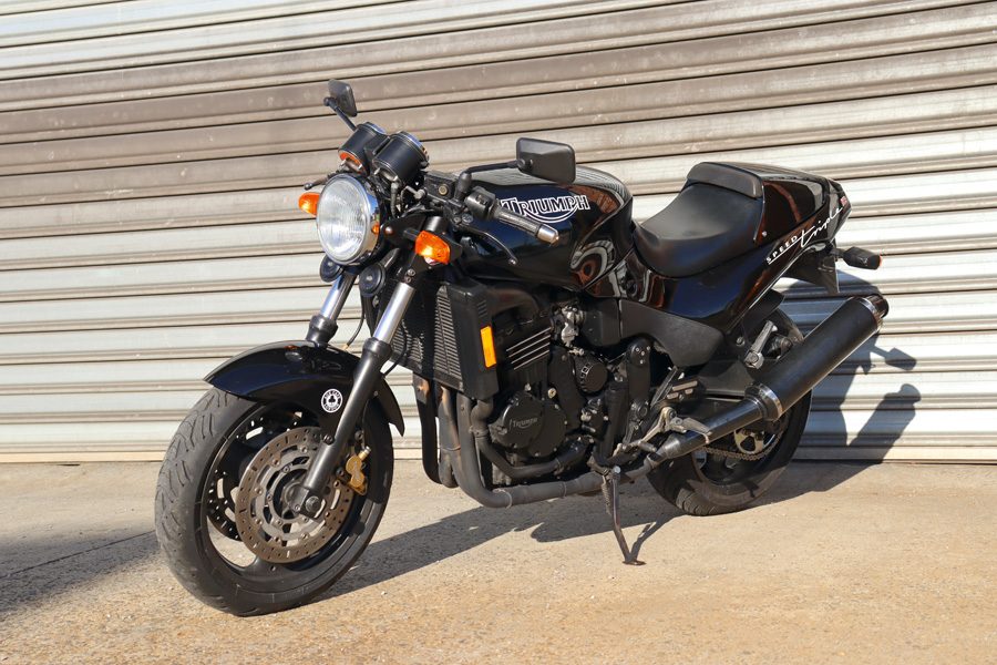 triumlh t300 speed triple