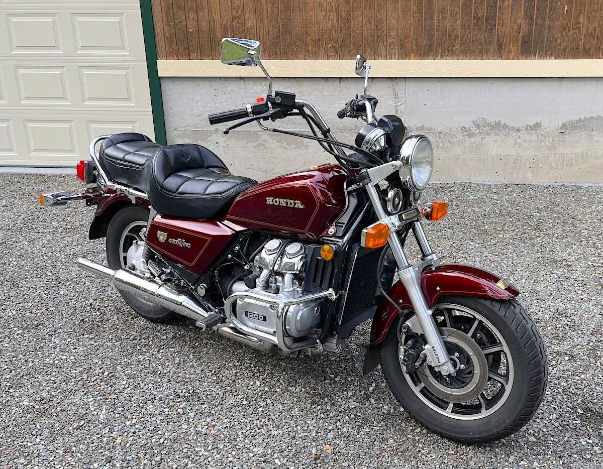 Honda
              GL1200