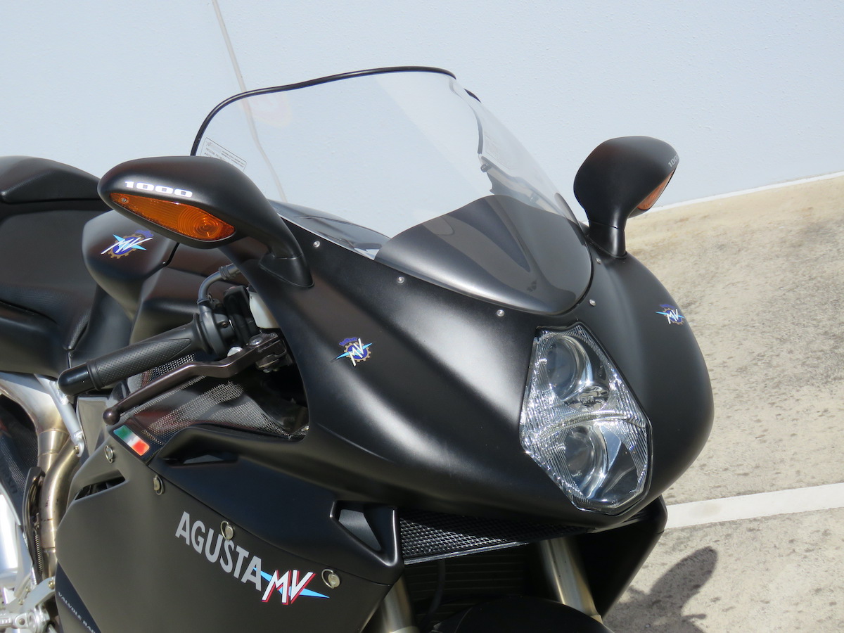 MV
              Agusta F4 1000 Nero