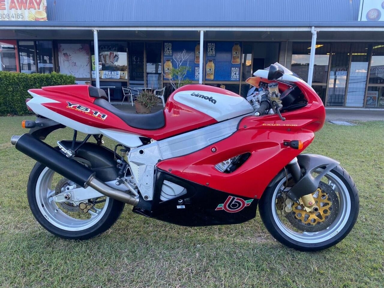 Bimota YB11