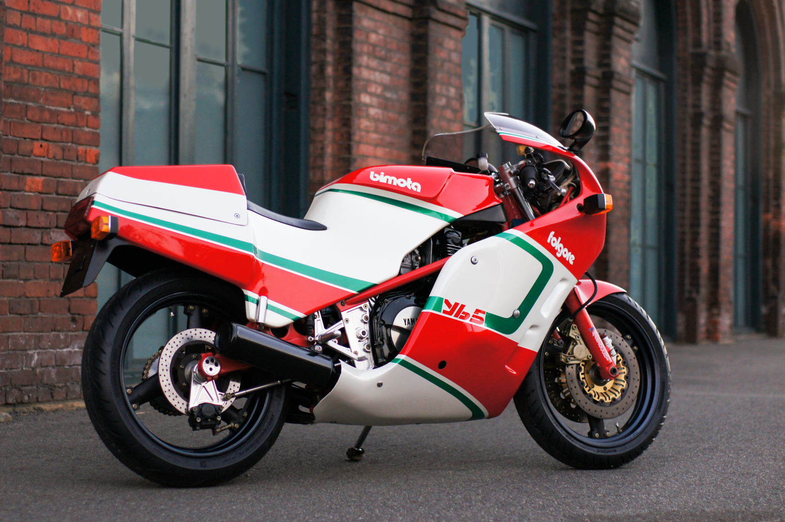 bimota yb5