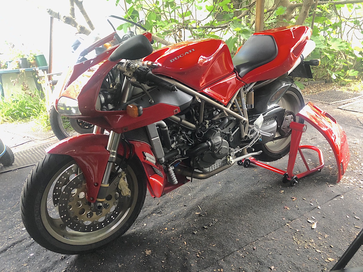 ducati 916