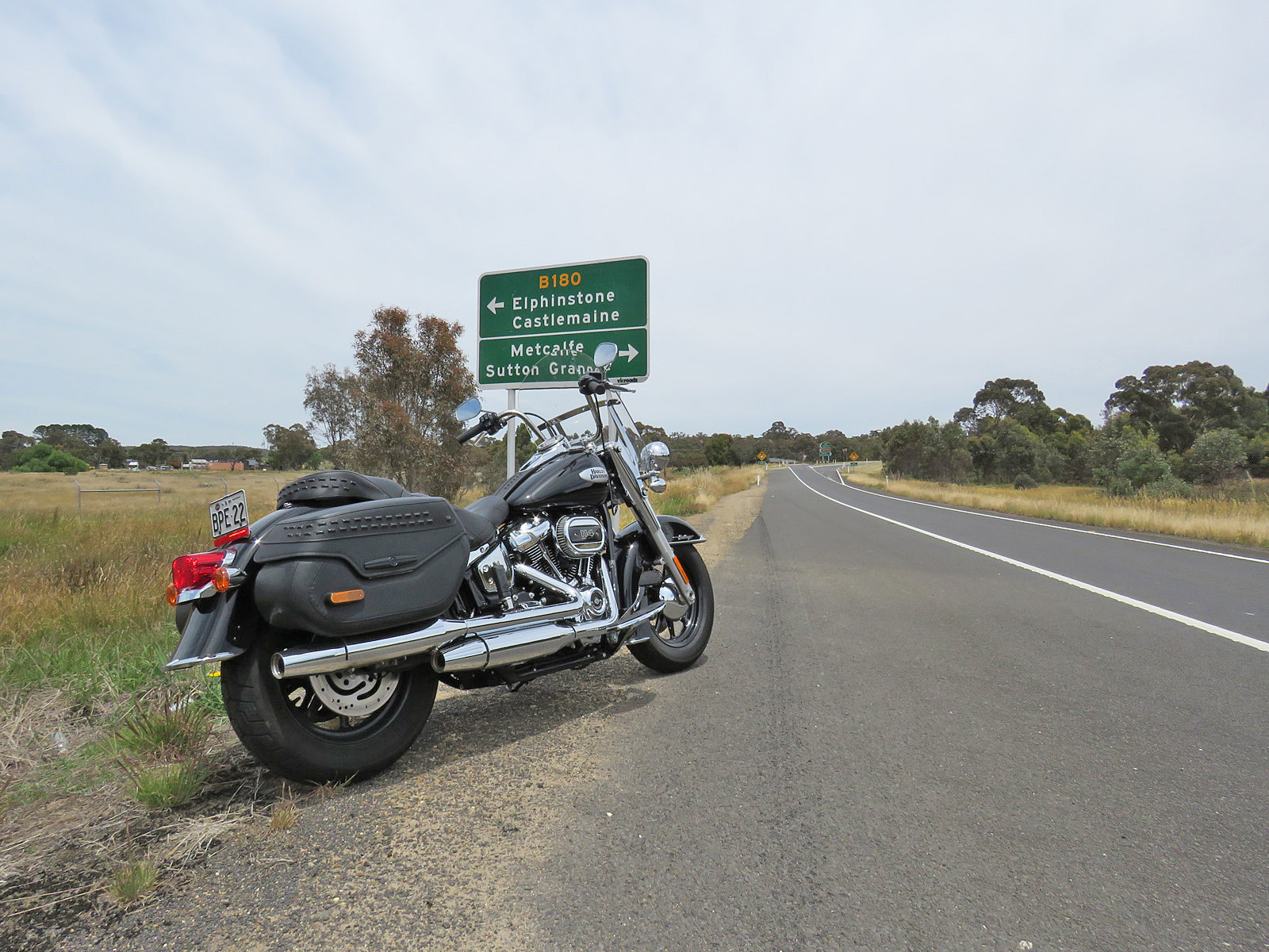 harley
              heritage classic