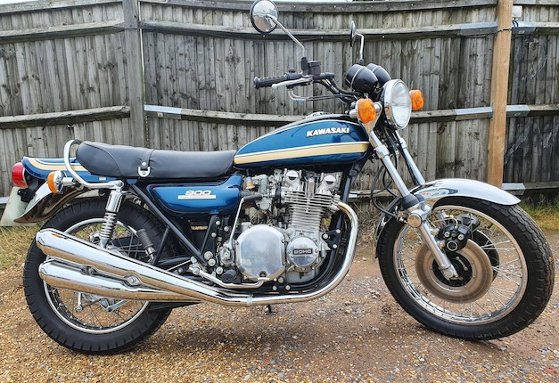 kawasaki
              z900