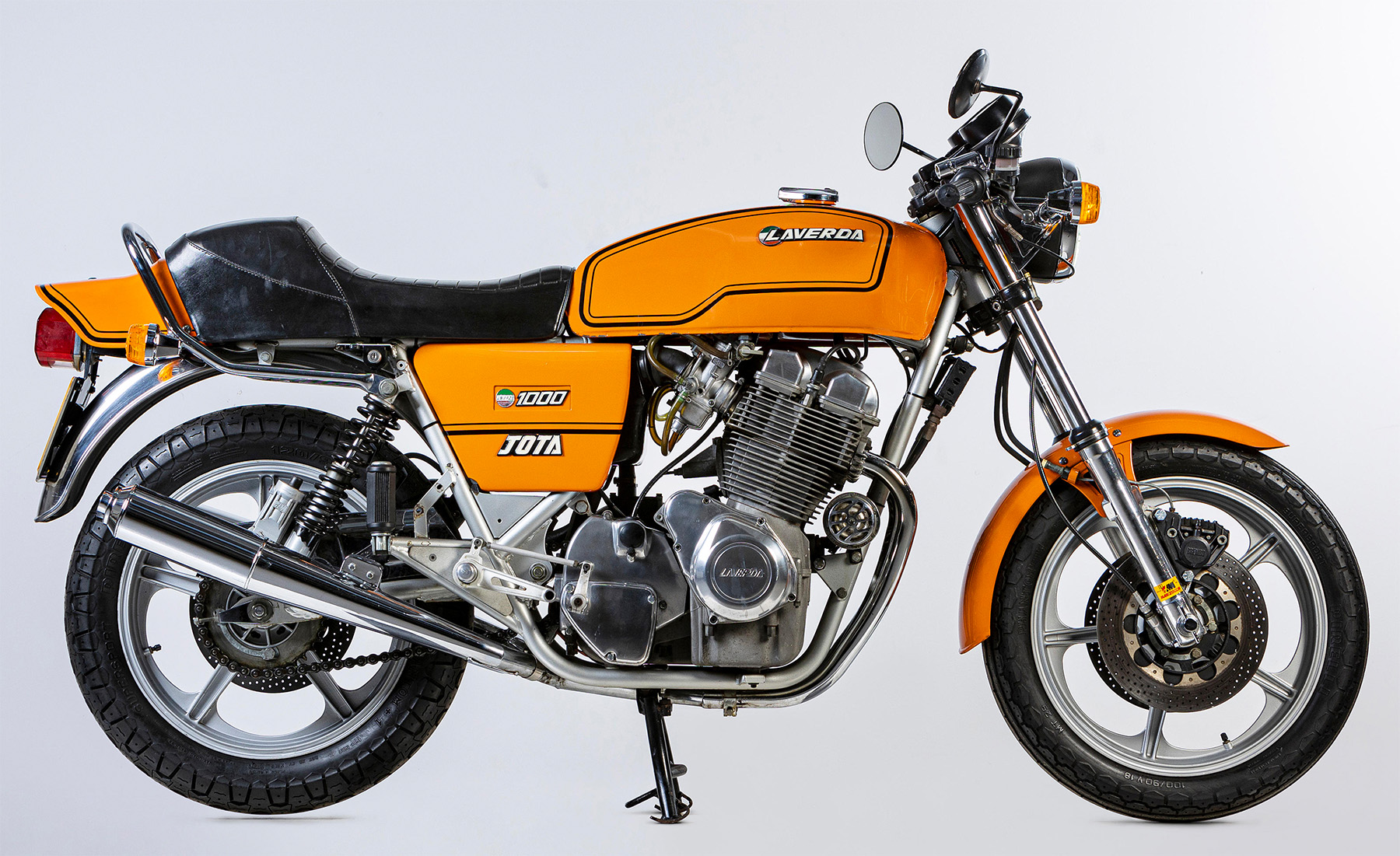 Laverda
              Jota