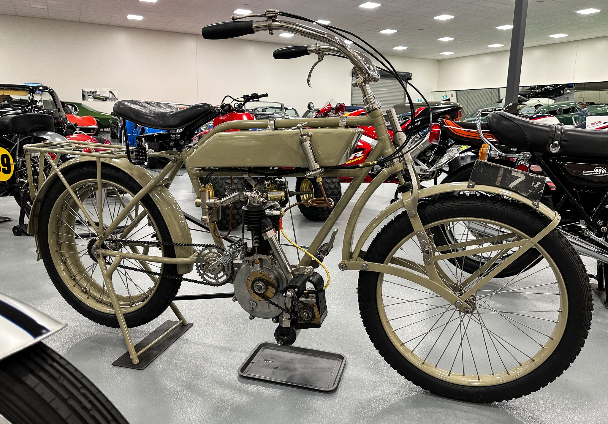 Peugeot 1908