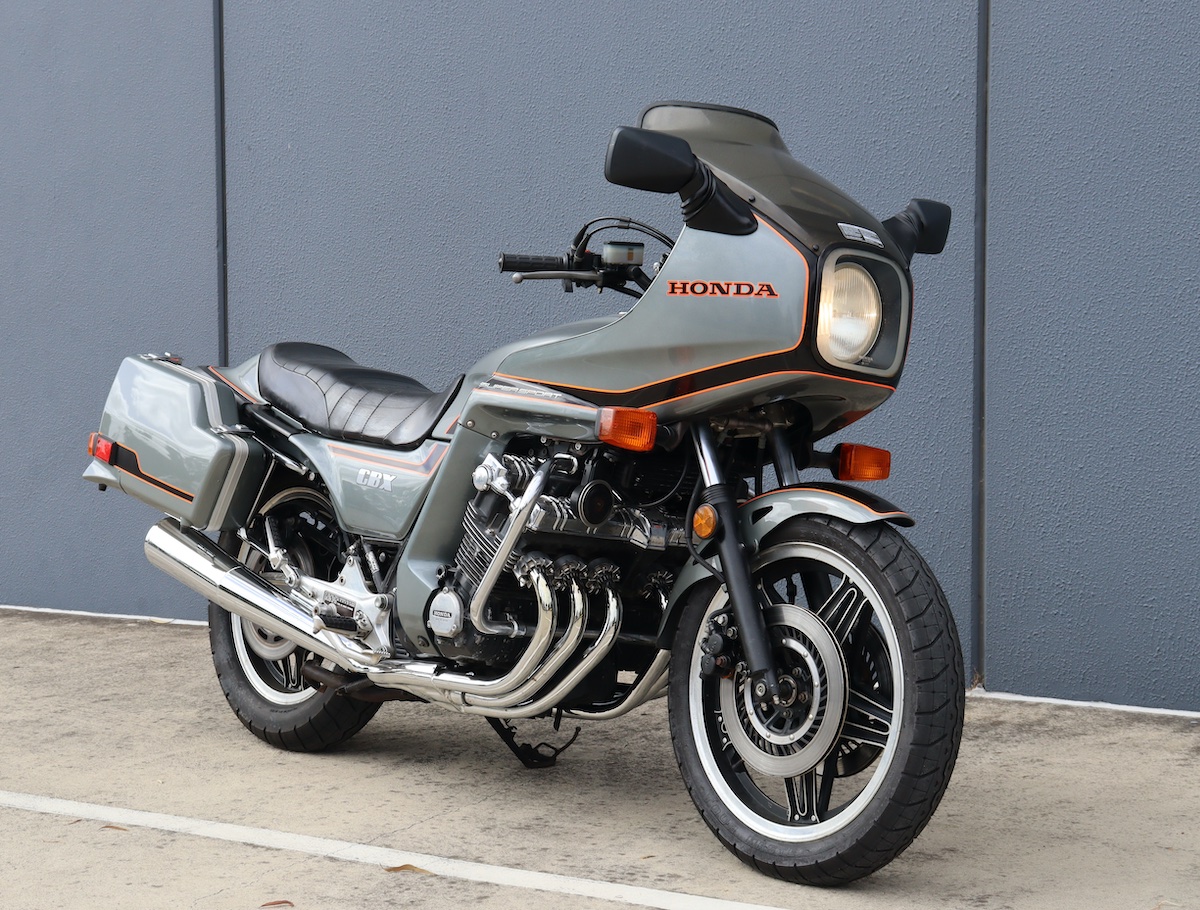 honda
              cbx1000b