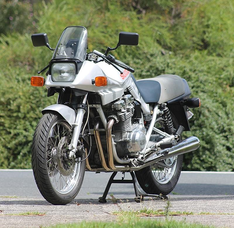 suzuki katana
              1100