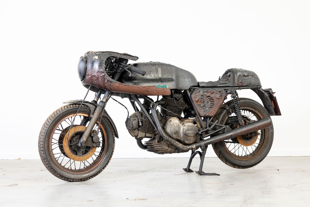 ducati green frame crispy